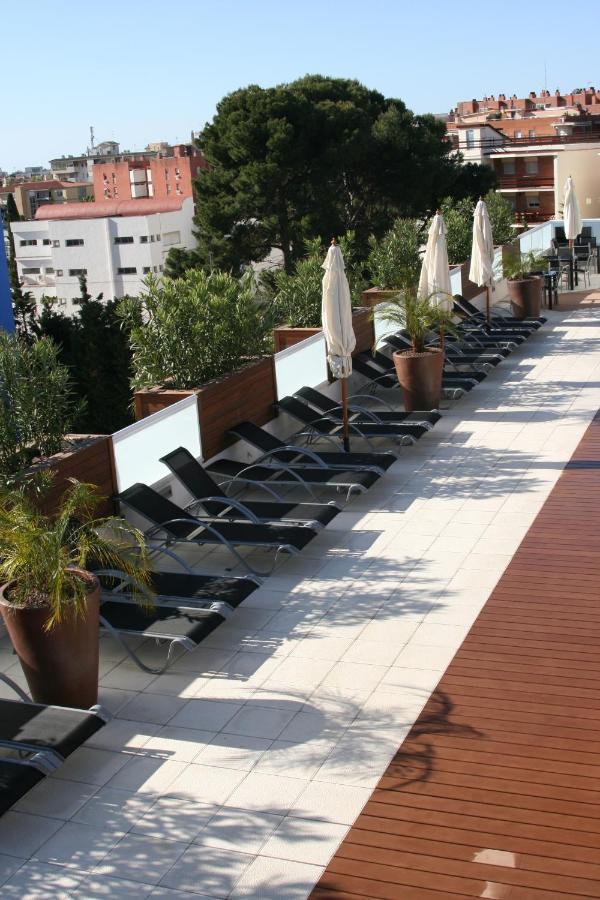 Hotel Villamarina Club Салоу Экстерьер фото