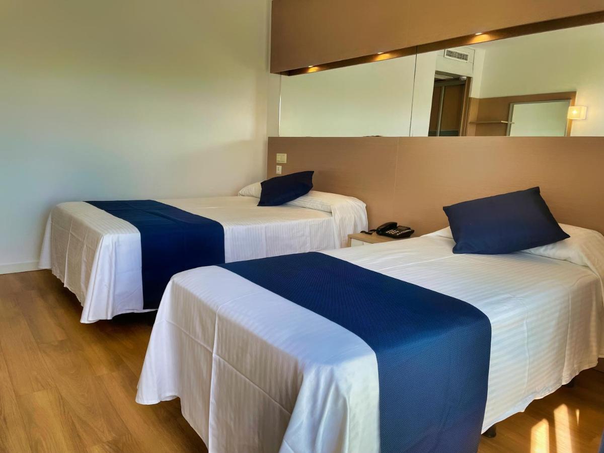 Hotel Villamarina Club Салоу Экстерьер фото